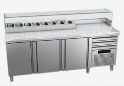 Pizzadisk med glastop og plads til 8x 1/4 gn bakker