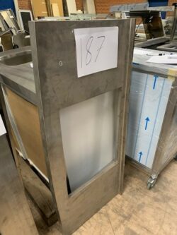 RESTSALG -  Bordplade med udskærring 64x49, 1400x600x40 mm